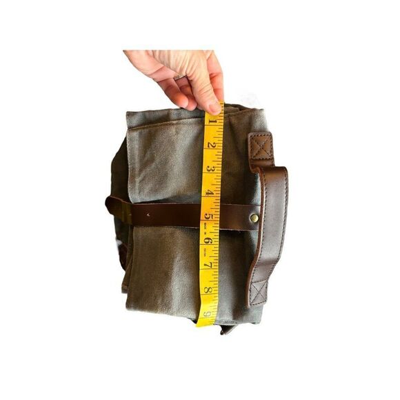 Aserro Durable Canvas & Leather Backpack With Adjustable Straps - Picture 9 of 16